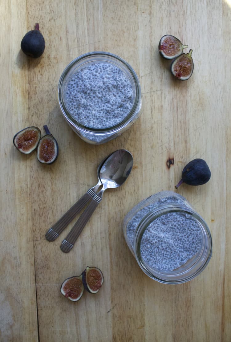 Chia Pudding with Maple-Roasted Figs & Toasted Walnuts | The Foodie Dietitian @karalydon