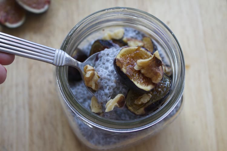 Chia Pudding with Maple-Roasted Figs & Toasted Walnuts | The Foodie Dietitian @karalydon