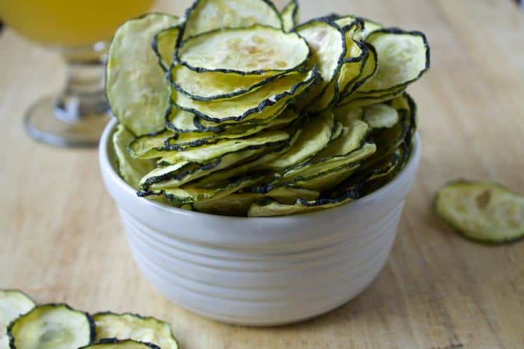 Truffle Zucchini Chips | The Foodie Dietitian @karalydon