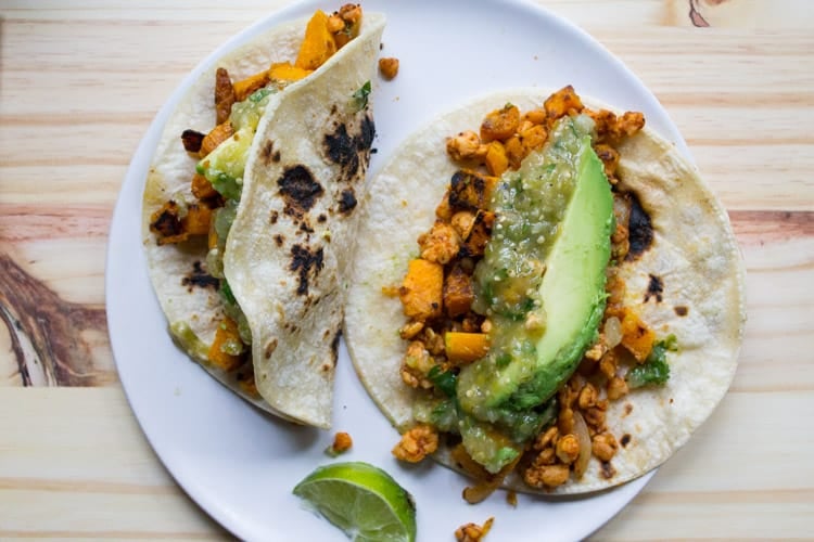 Butternut Squash and Tempeh Tacos | The Foodie Dietitian @karalydon