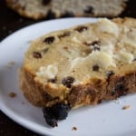 Raisin Bread - A Thanksgiving tradition | @TheFoodieDietitian