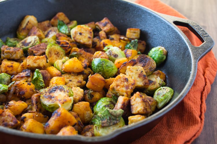 Tempeh Hash | The Foodie Dietitian @karalydon