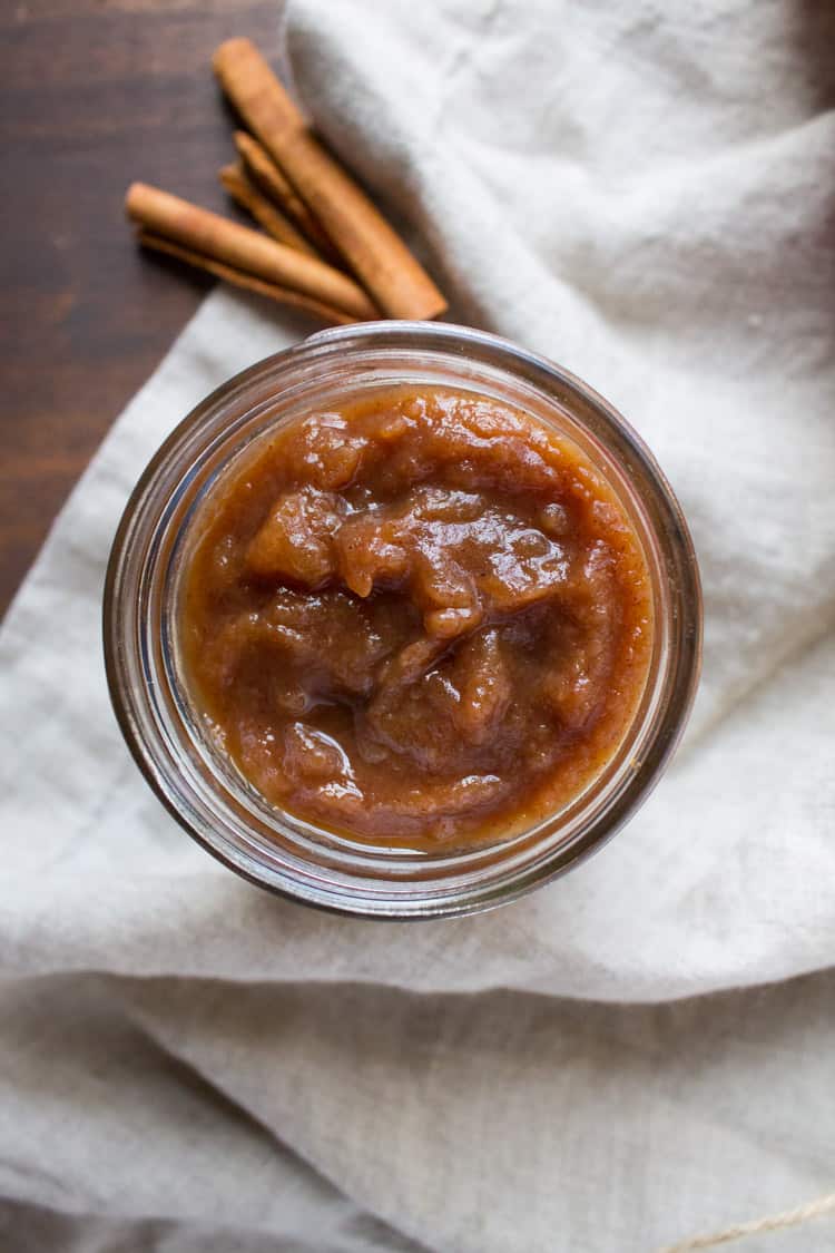 Perfect DIY foodie gift for the holidays! Spiced Ambrosia Apple Butter | @TheFoodieDietitian