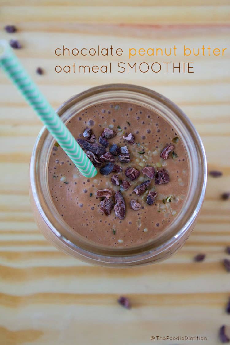 This Chocolate Peanut Butter Oatmeal Smoothie tastes so much like a dessert, you'll be craving it every day. | @TheFoodieDietitian