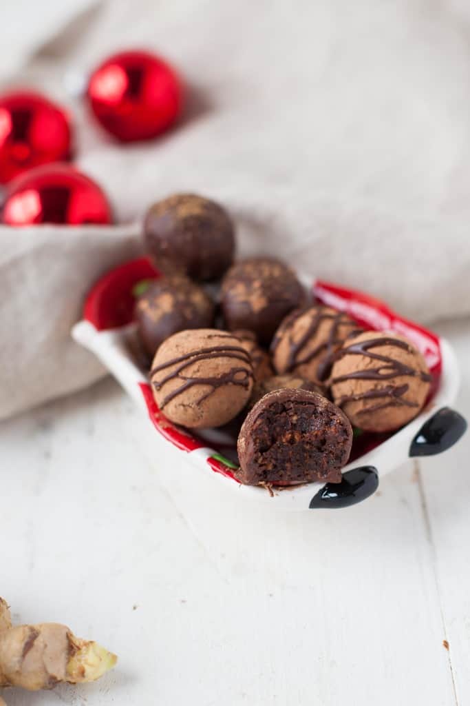 holiday vegan gingerbread truffles