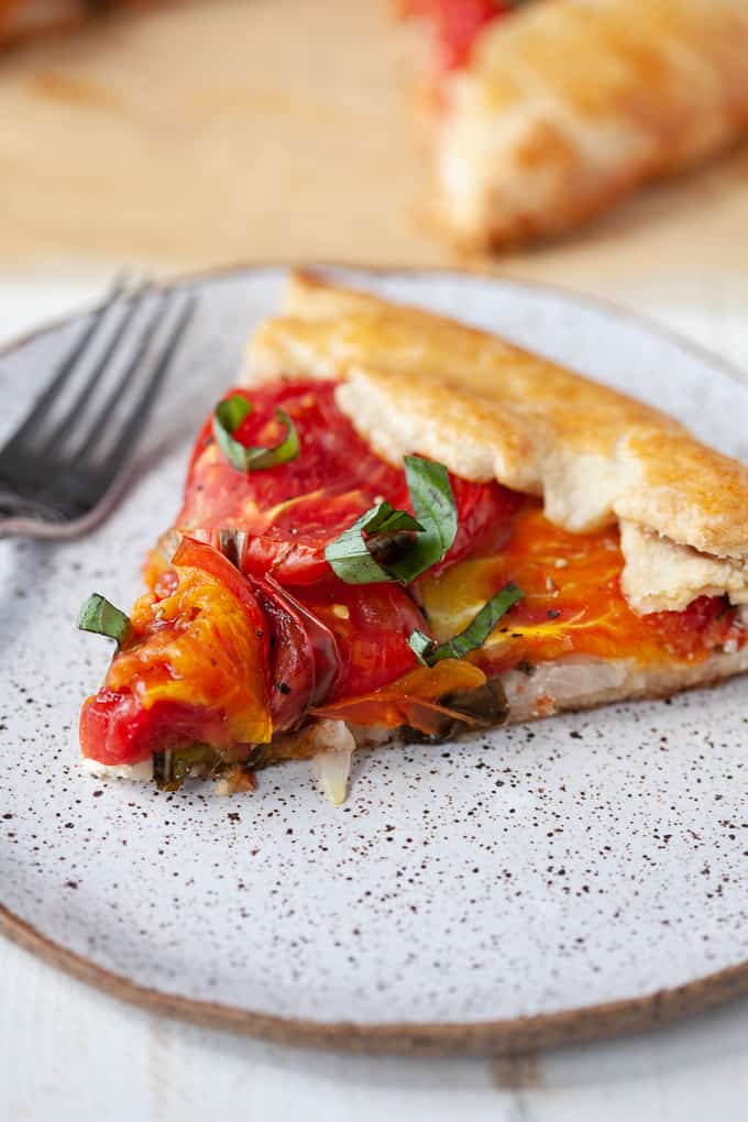 tomato basil galette with goat cheese - perfect for #summer
