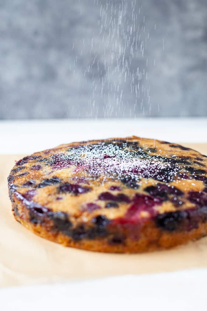 Triple Berry Upside Down Cake #vegan 