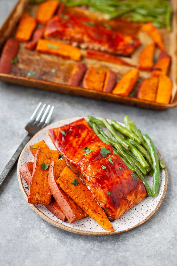 BBQ salmon with sweet potato and green beans