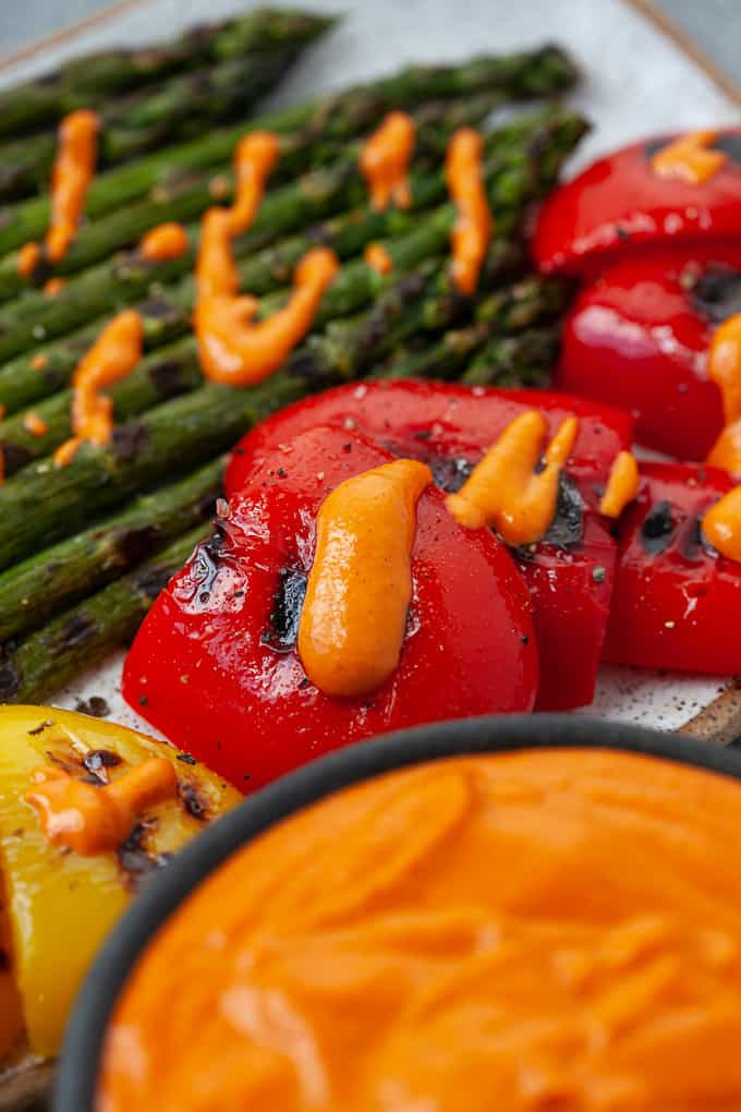 grilled bell peppers and asparagus