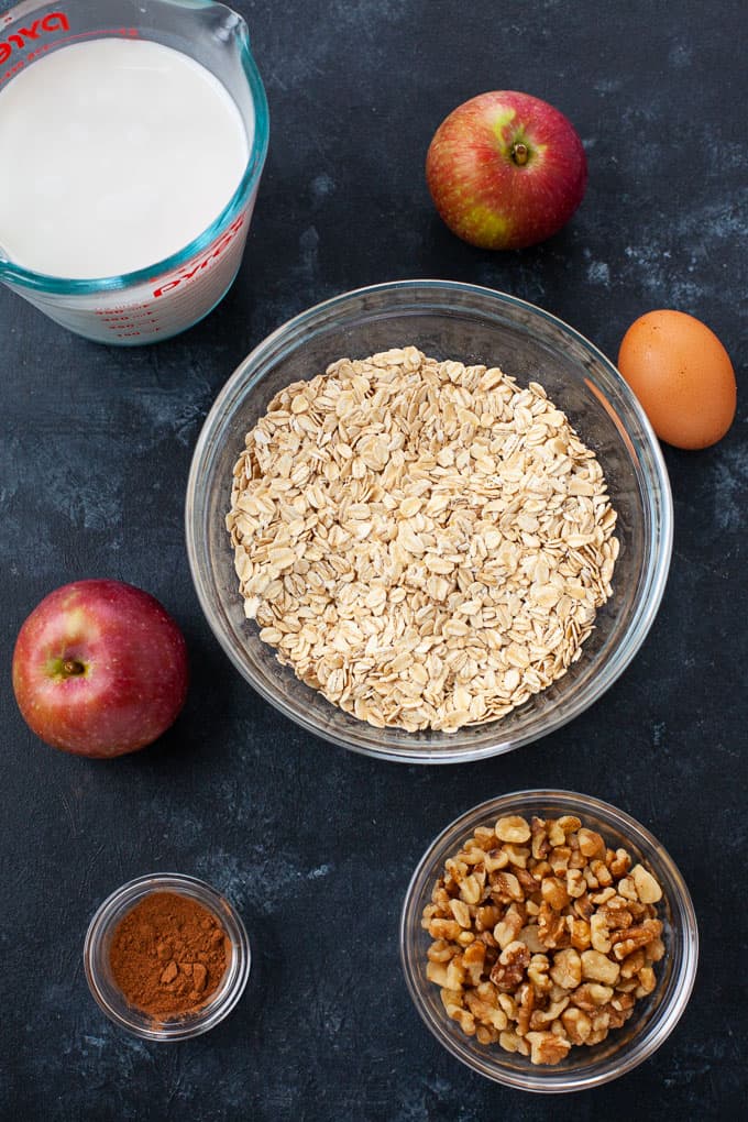 ingredients for apple baked oatmeal