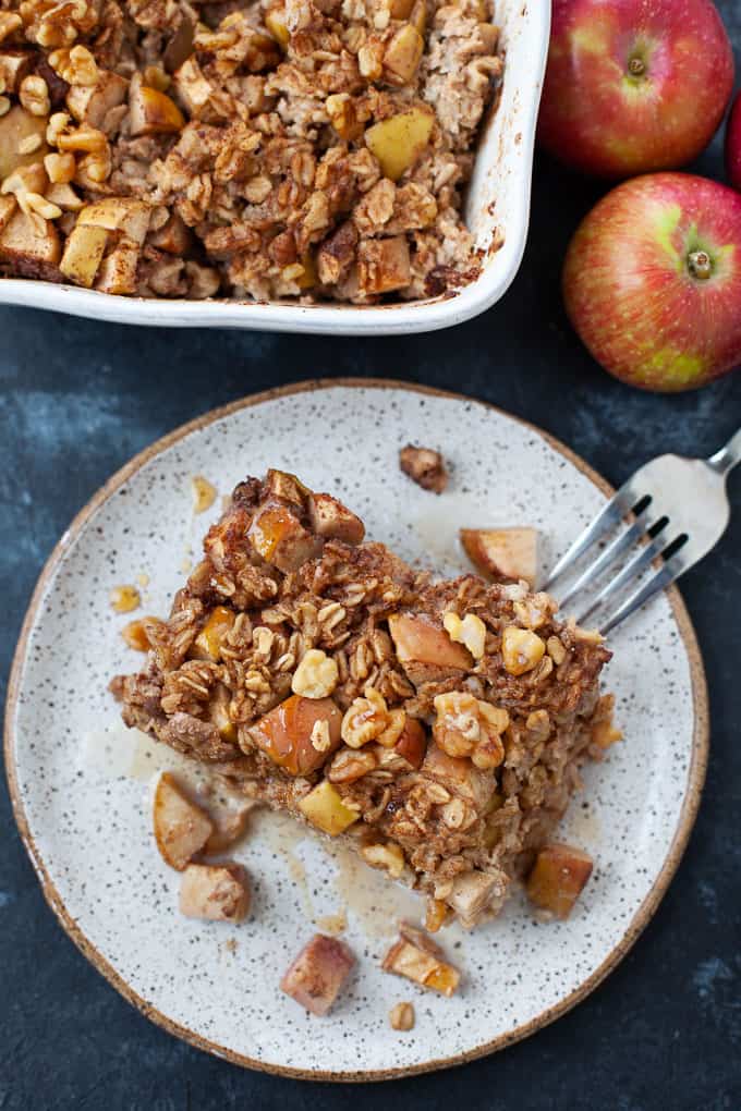 Apple Pie Baked Oatmeal | Kara Lydon