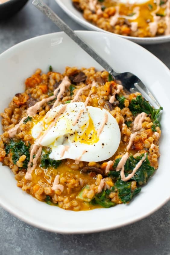 Farro Breakfast Bowl Recipe The Foodie Dietitian Kara Lydon